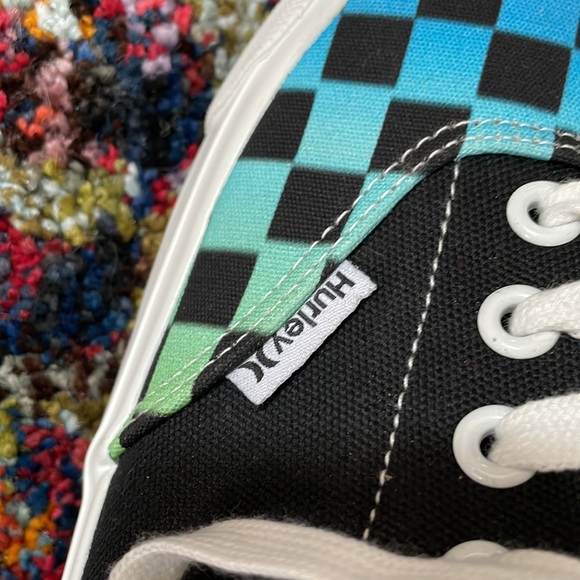 Hurley Shaka court shoe NWT size 5 - Picture 3 of 7